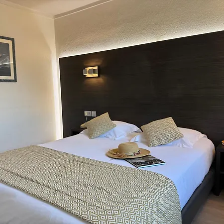 Le Cheval Blanc-2